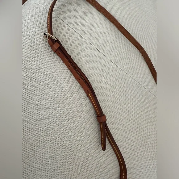 DOONEY & BOURKE BLUE TRIPLE ZIPPER FRONT CROSSBODY BAG - Picture 11 of 14